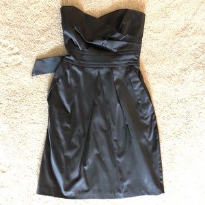 POCKETS! POCKETS! POCKETS!